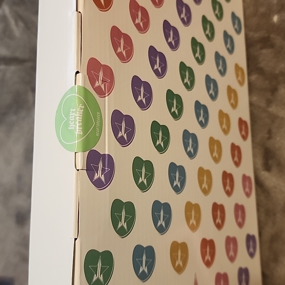 💫2023 Valentine's EXCLUSIVES Jeffree Star Bundle - Picture 6 of 7